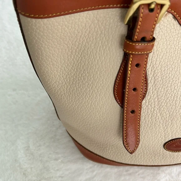 Vintage Dooney & Bourke - Picture 4 of 12